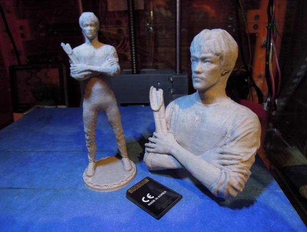 李小龙雕像3d打印模型 免费下载