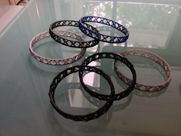 X花纹手镯3d打印模型 免费下载